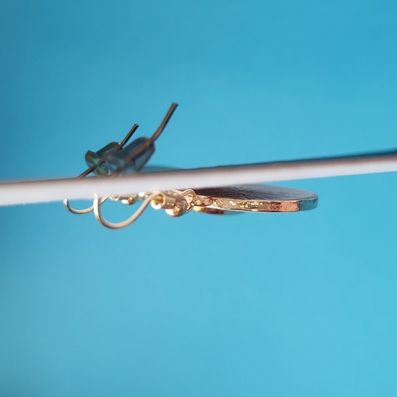 NWT Earthbound orange slice design earrings - Picture 3 of 3